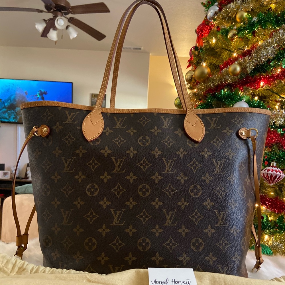 Authentic Louis Vuitton Neverfull MM monogram